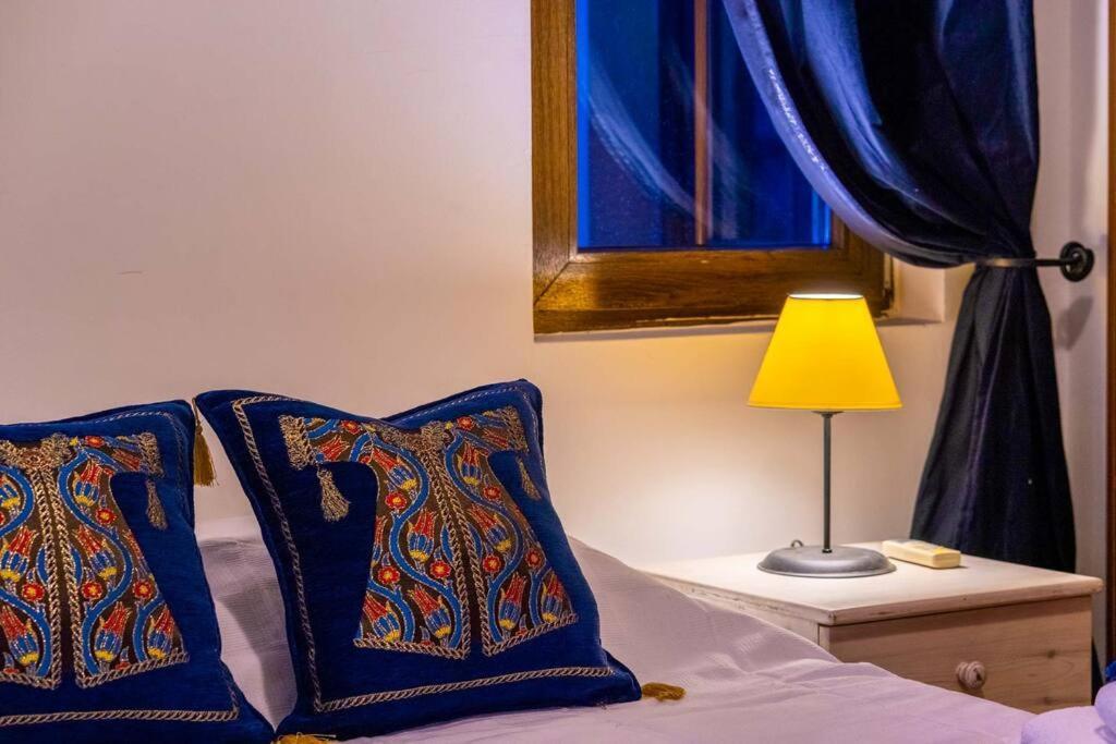 Azure Apartment With Sea View In カルカン エクステリア 写真